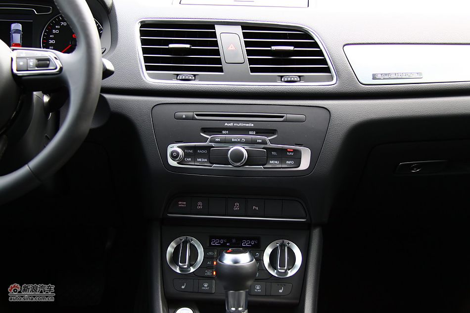 奥迪Q3内饰_奥迪Q3图片10057867_汽车图库