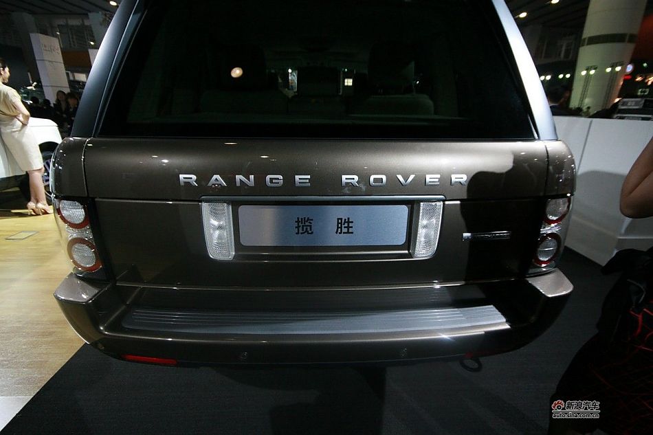 路虎RANGE ROVER(揽胜)_揽胜车展图图片39