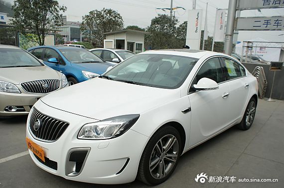 上海车展君威现金优惠2.5万元 最低售16.09万