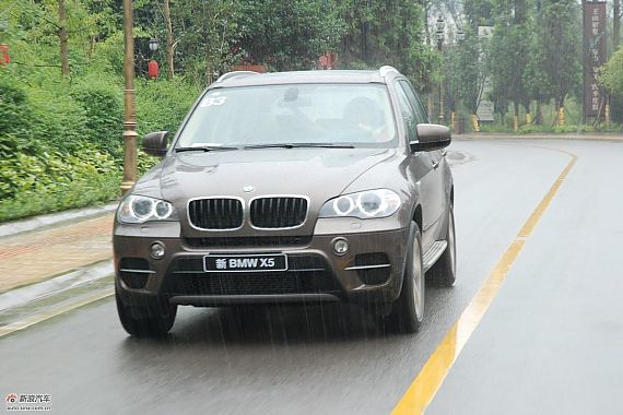 购宝马X5赠送全额购置税 无现金优惠