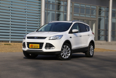 新浪汽车实拍2015款福特翼虎1.5T四驱精英型