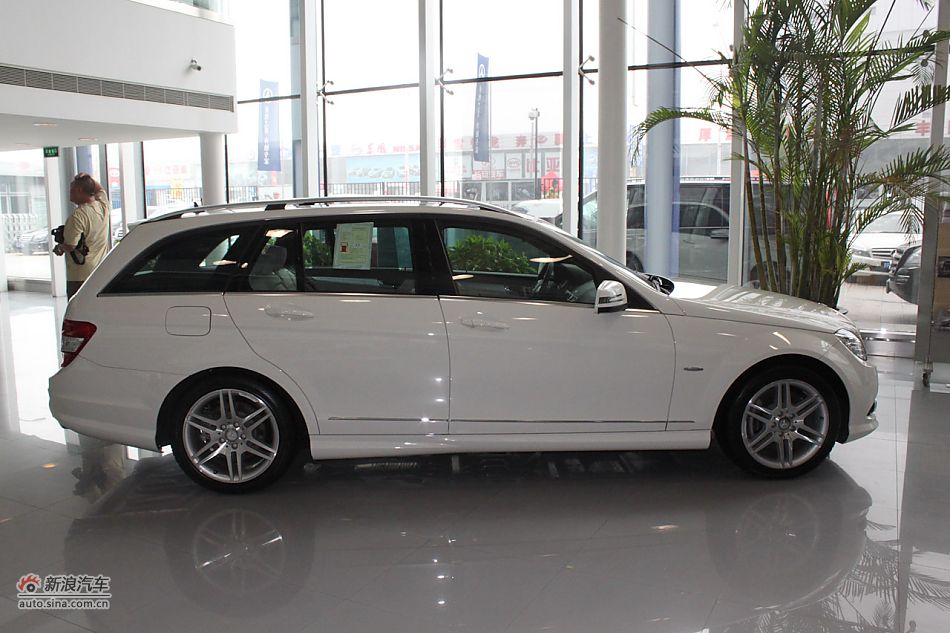 2010款奔驰C300旅行款_奔驰C级-进口图片26