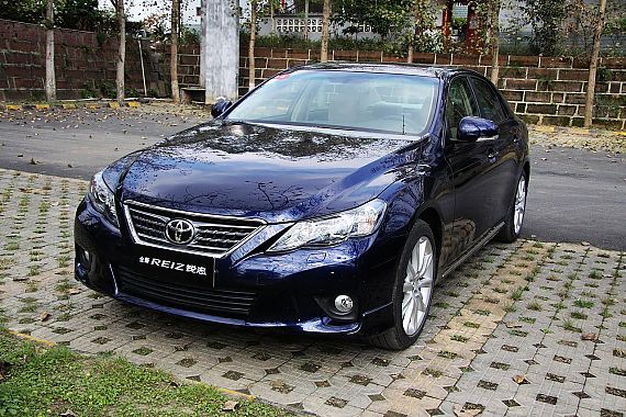 锐志优惠1.8万最低售19.18万 现车销售