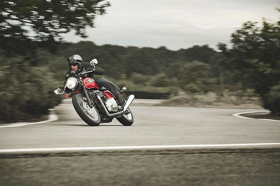 triumph(凯旋)thruxton 900组图欣赏