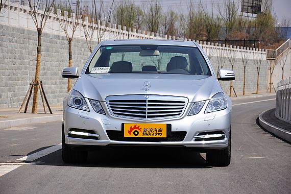 奔驰E级最高优惠16万 购车送大礼包