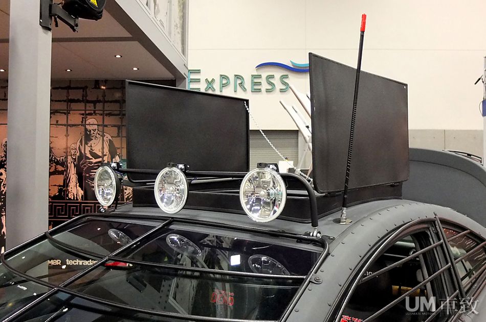 末日战车 现代伊兰特丧尸求生版coupe_17488