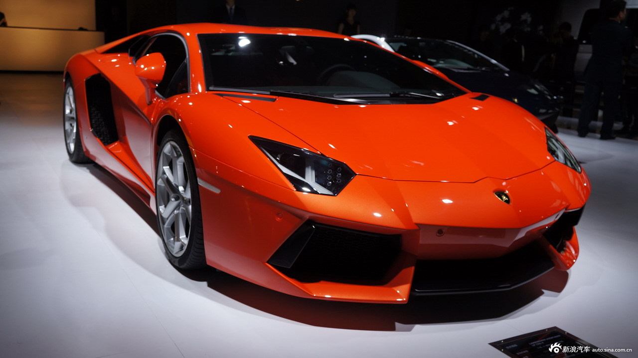 2012青岛车展豪车实拍