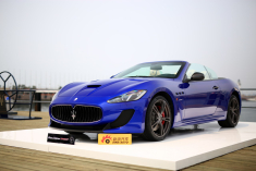 玛莎拉蒂GranCabrio MC精彩图集