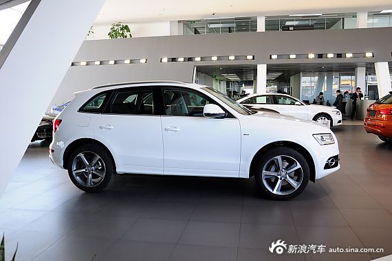 【2014款进口奥迪Q5 45 TFSI quattro运动型报