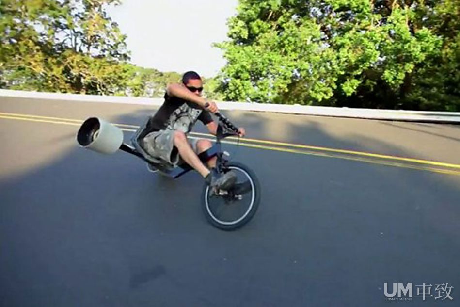 漂移如此简单+三轮自行车下山漂移运动