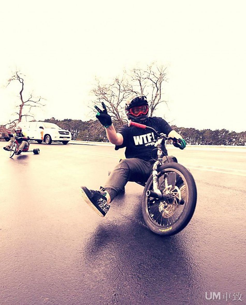 漂移如此简单+三轮自行车下山漂移运动