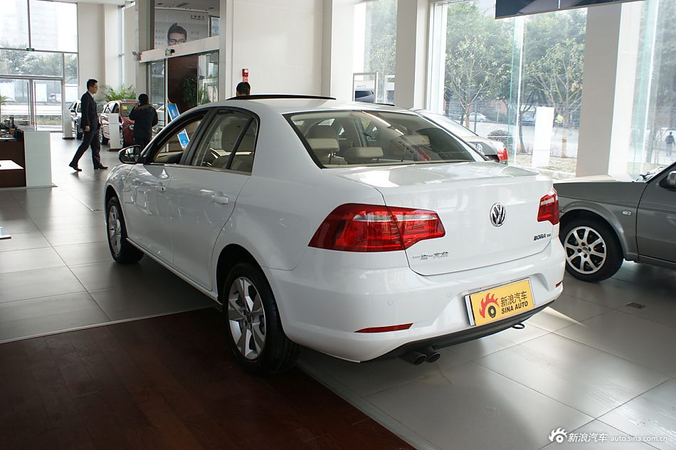 2013款新宝来_新宝来外观图片23388312