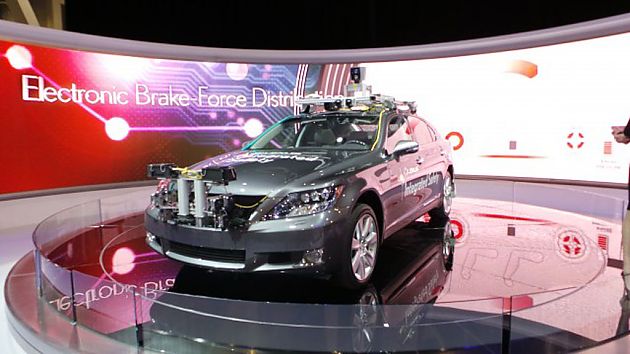 2013美国CES 自动驾驶、在线科技成主打