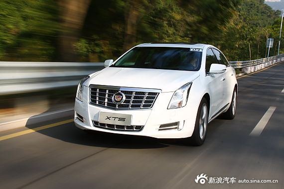 凯迪拉克XTS展车到店 一个月左右可提车