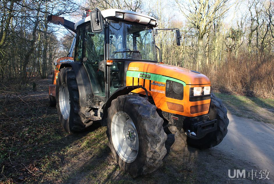 耕田还得牛 兰博基尼拖拉机图赏_35798351_汽