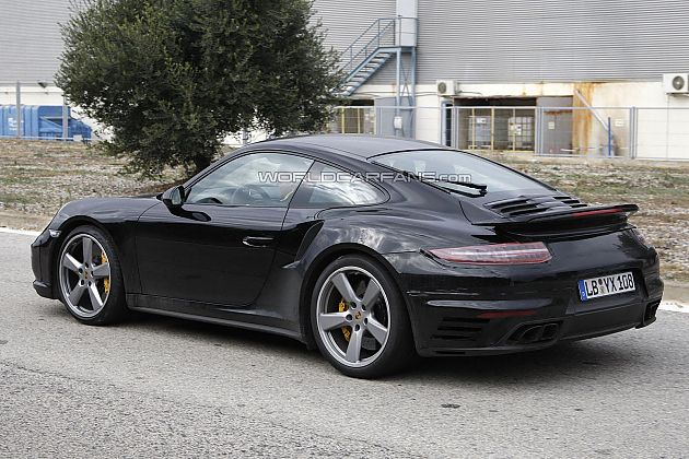 2015保时捷911 Turbo小改款谍照曝光