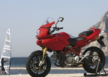 全面的选手 Ducati Multistrada 1100