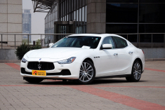 新浪汽车实拍2014款玛莎拉蒂Ghibli SQ4