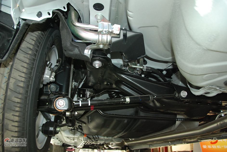 2011款广汽丰田凯美瑞纪念版_凯美瑞引擎底盘
