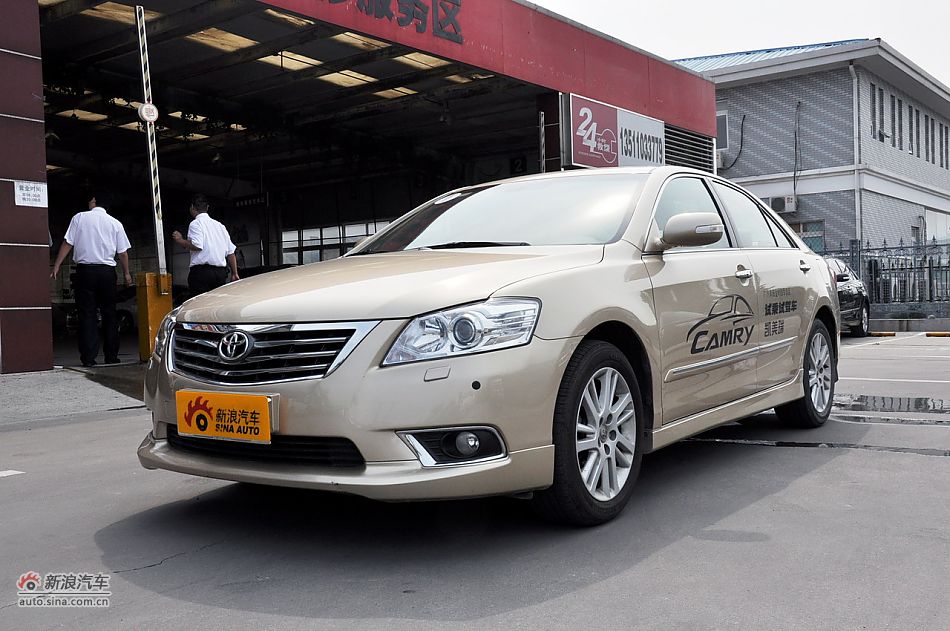 【2010 凯美瑞 2.4 手自一体 Gbook 智能领航版