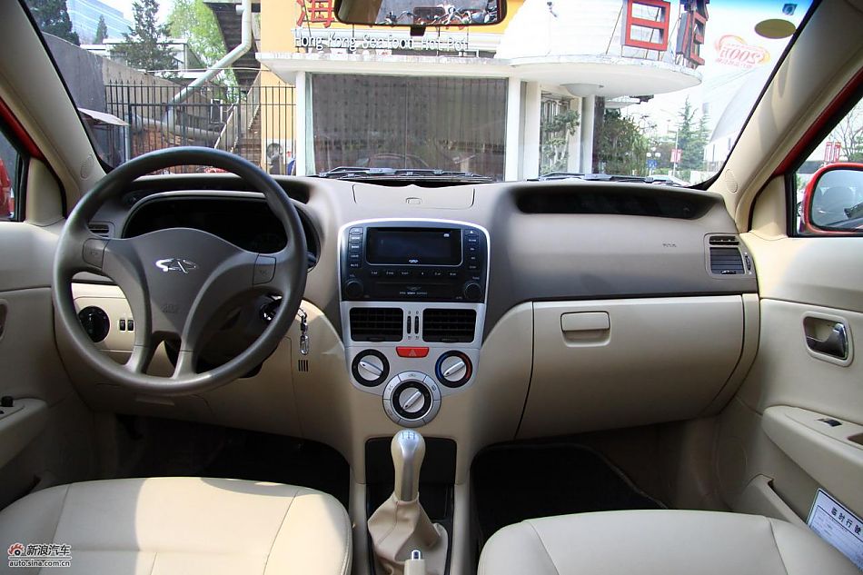 奇瑞风云2两厢内饰实拍图_风云2图片257345