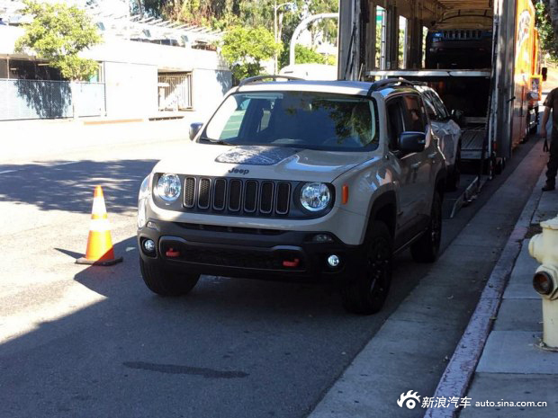 2016洛杉矶车展：Jeep自由侠沙漠鹰版