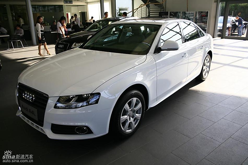 奥迪全新A4L到店实拍_奥迪A4L图片198670_