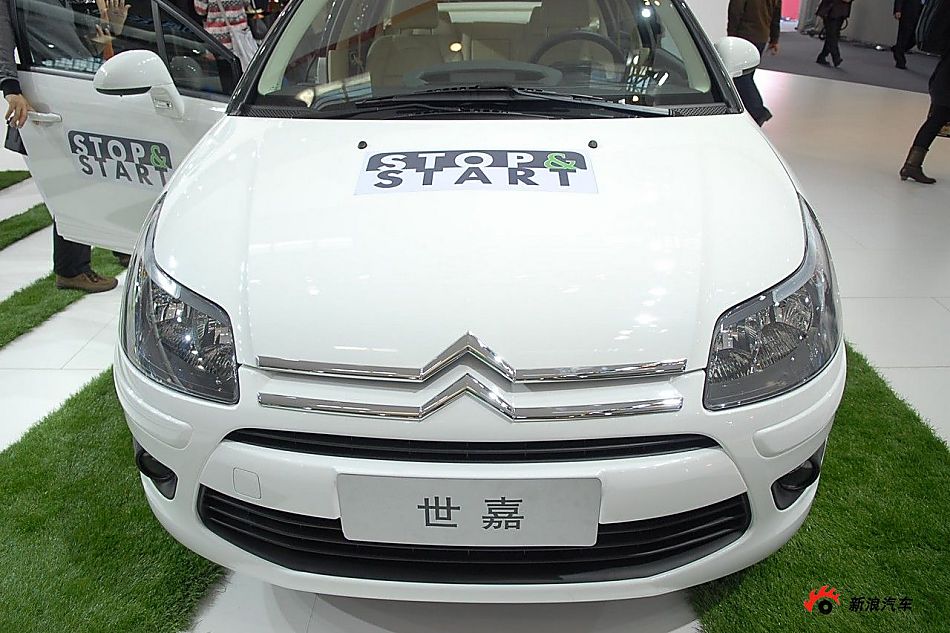 雪铁龙世嘉三厢_世嘉图片248701_汽车图库