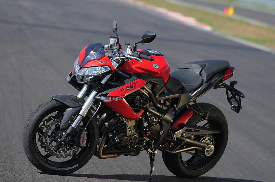 贝纳利TNT 1130经典三缸时尚街车图赏