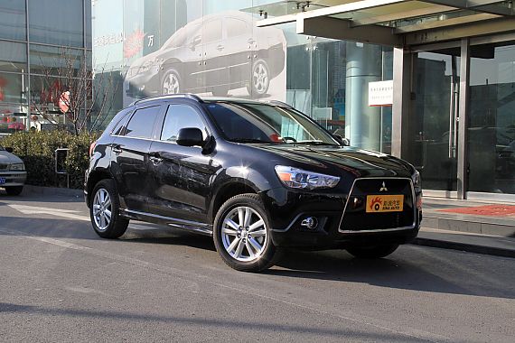 进口三菱ASX劲炫享万元优惠 送神秘礼包