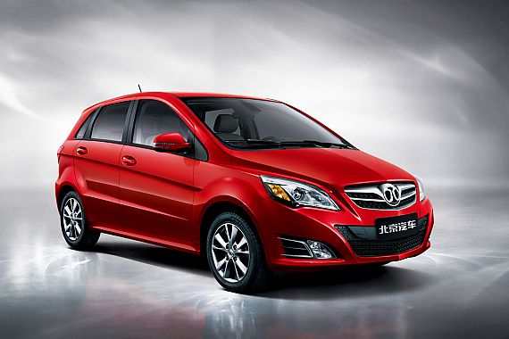 贵阳北京汽车E系列优惠0.8万 少量现车