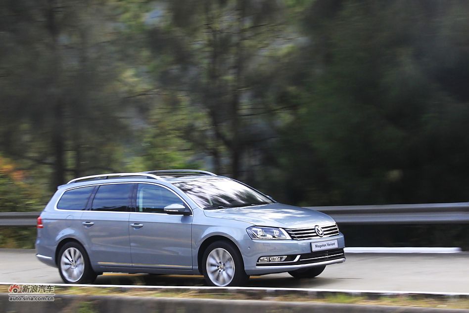 进口迈腾-旅行版轿车_迈腾-旅行车试车图片13