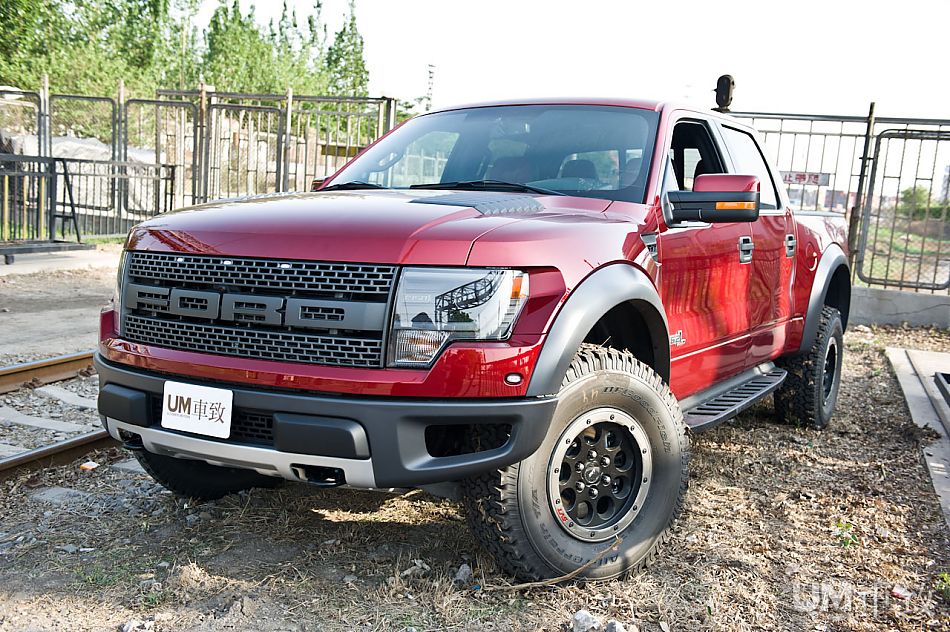 实拍2014款福特f-150+svt猛禽