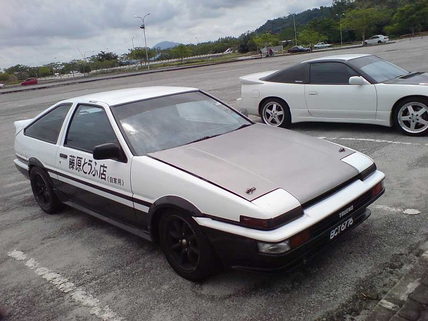 为漂移而生+丰田ae86