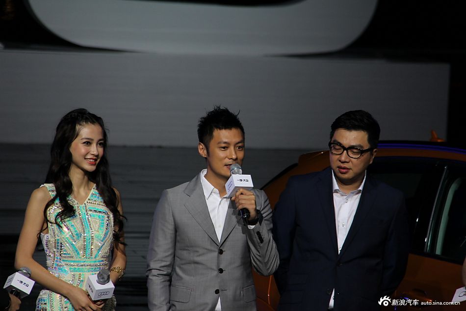 余文乐、Angelababy、著名导演陈国辉现场合