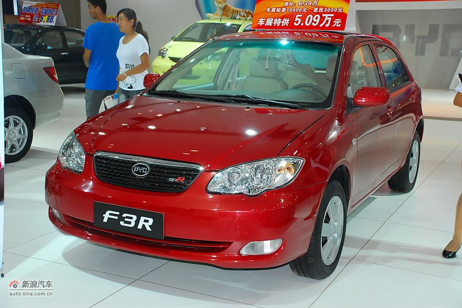 2010烟台车展展车实拍图_1608965_汽车图库