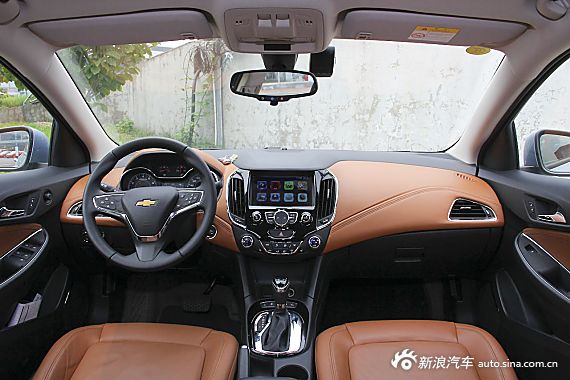 2015款科鲁兹1.4T自动旗舰版 2015款科鲁兹1.4T自动旗舰版