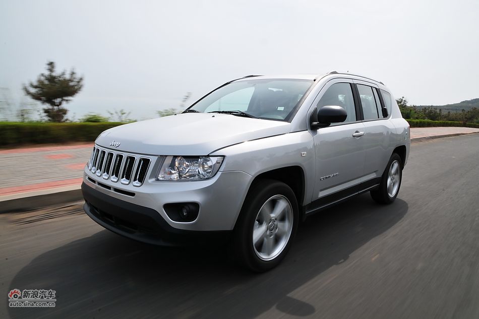 试驾2011款Jeep指南者_指南者图片5748993_
