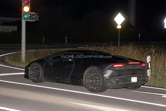 兰博基尼Cabrera深夜谍照 法兰克福车展揭伪装