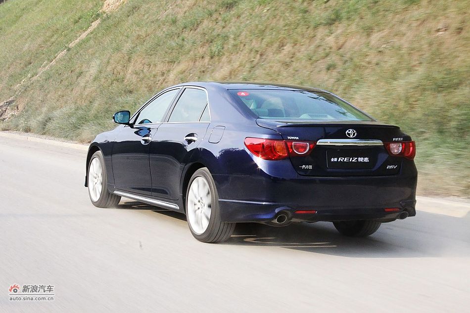 新锐志试车实拍-动态_锐志图片3059007_汽车