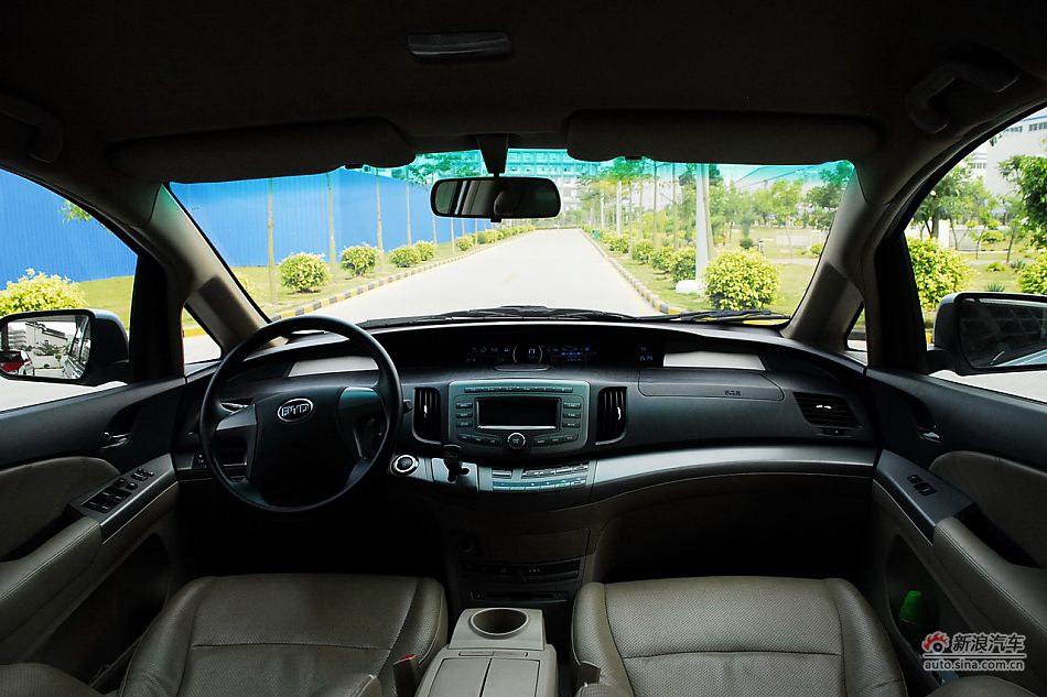 比亚迪e6纯电动车内饰实拍