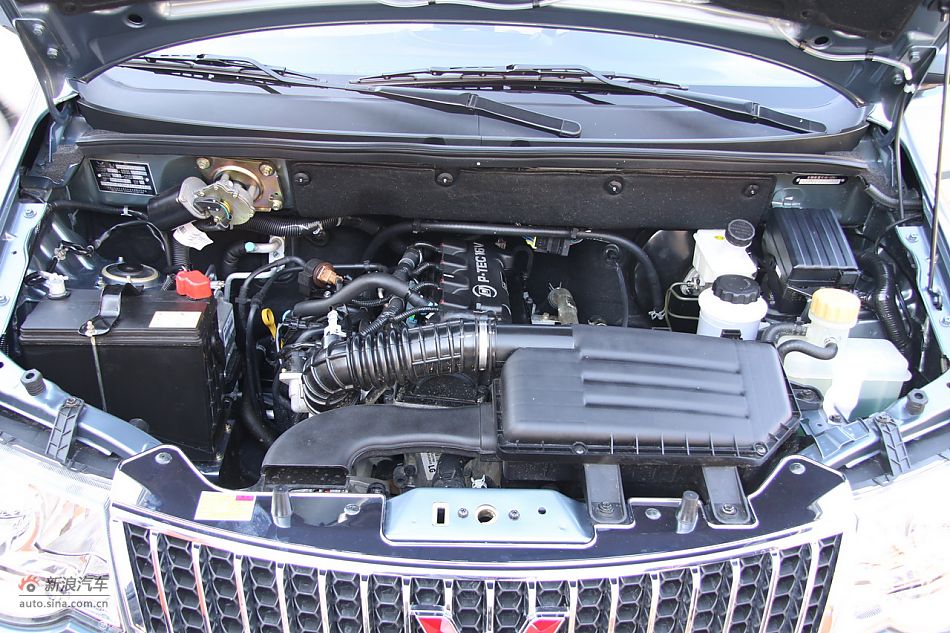 上汽通用五菱宏光-其他_五菱宏光底盘图片488