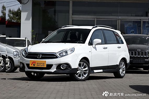 热销中 利亚纳A6新浪购车最低享9.0折