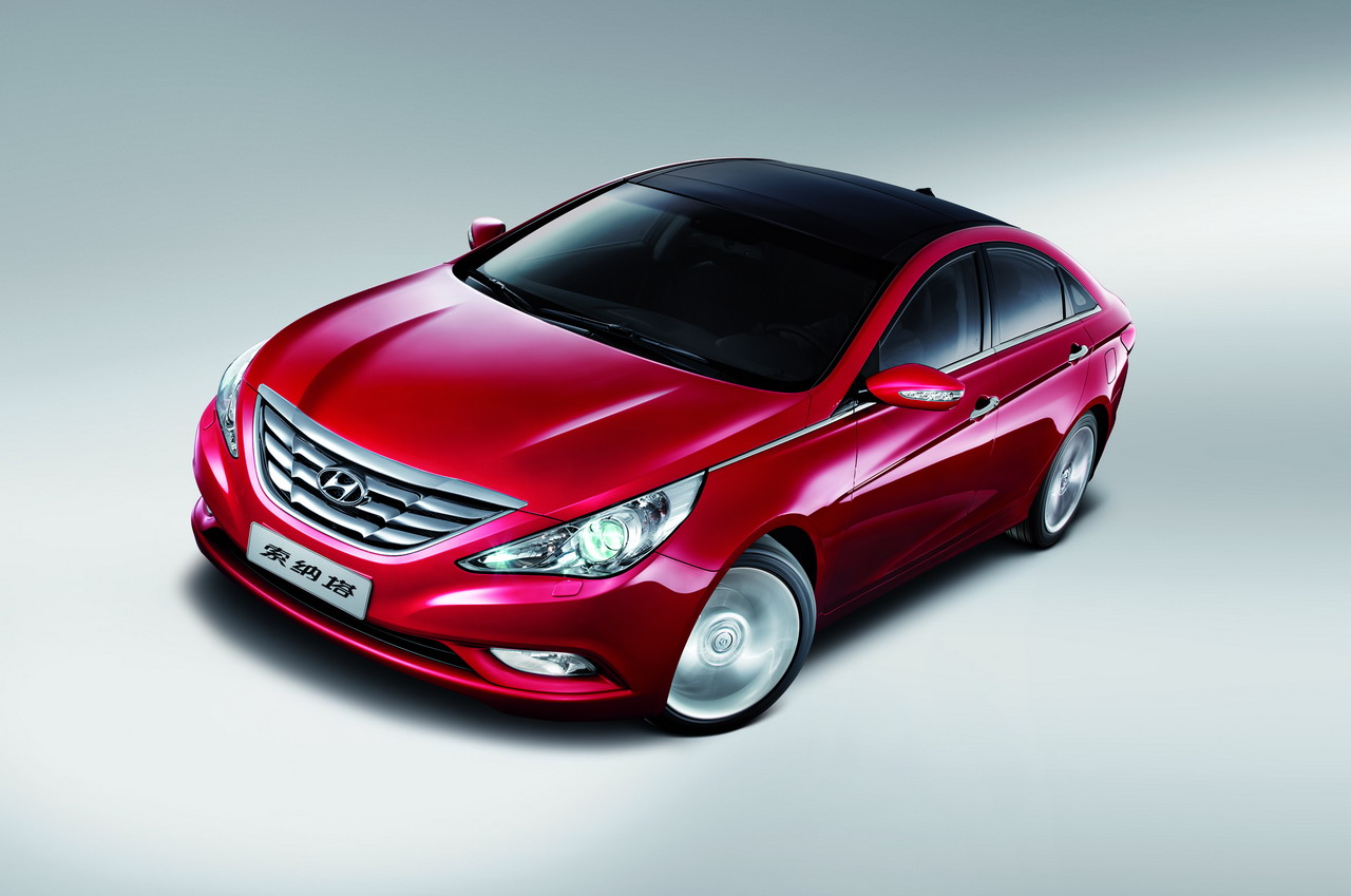 2011款索纳塔八资料图