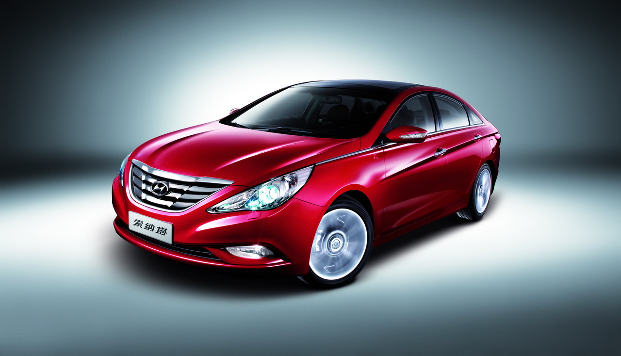 2011款索纳塔八资料图