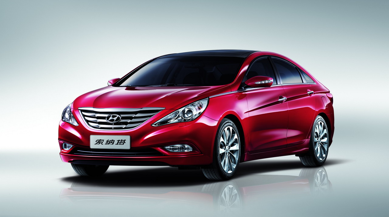 2011款索纳塔八资料图