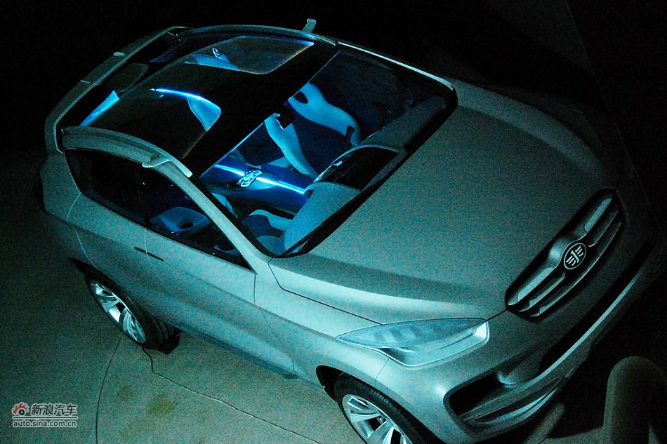 一汽奔腾首款SUV概念车_5129160_汽车图库