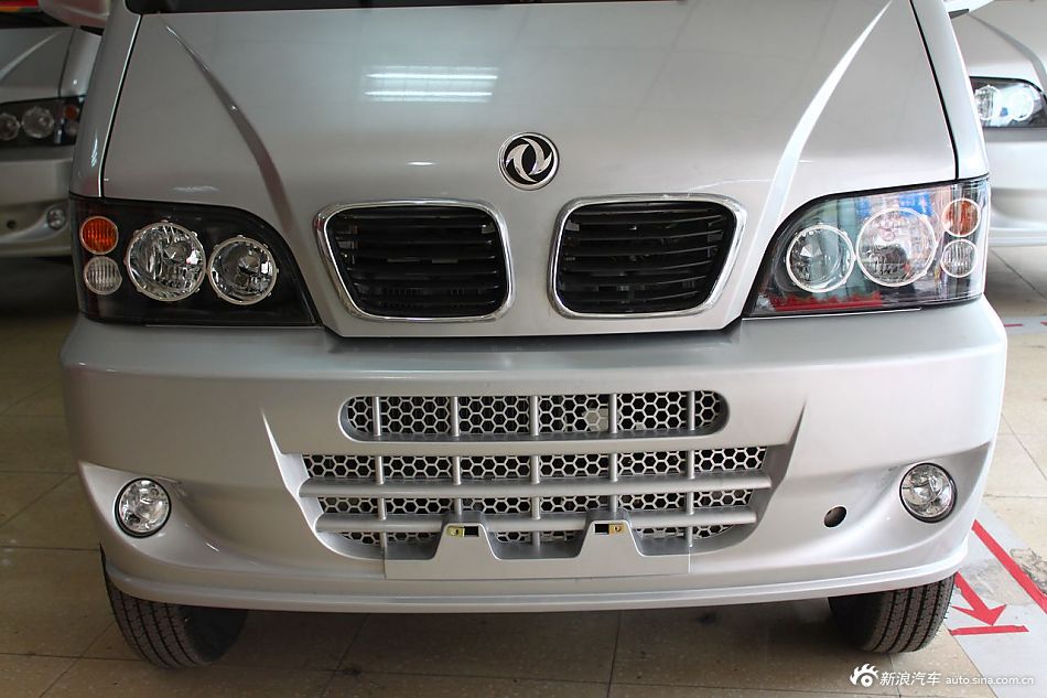 小康K17和力帆丰顺外观图片对比哪个好_小康