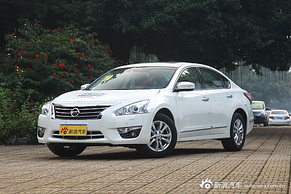 2015款天籁2.5L自动XL-NAVI Tech欧冠智享版