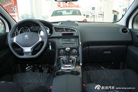 2013款东风标志3008 2.0L手动经典版